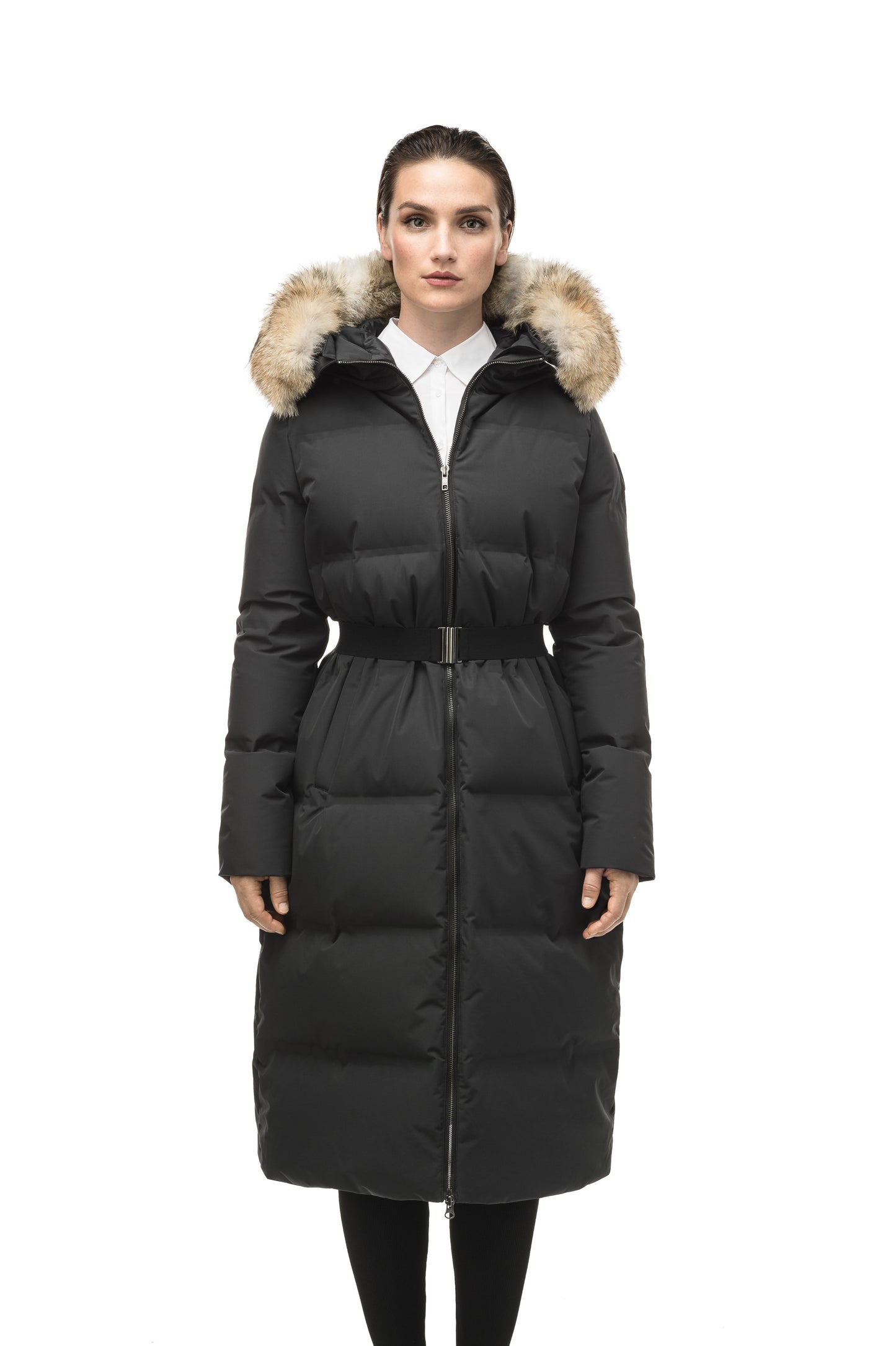 Women's ankle length puffer jacket with a minimalist modern design,ÃƒÆ’Ã†â€™Ãƒâ€ Ã¢â‚¬â„¢ÃƒÆ’Ã¢â‚¬Â ÃƒÂ¢Ã¢â€šÂ¬Ã¢â€žÂ¢ÃƒÆ’Ã†â€™Ãƒâ€šÃ‚Â¢ÃƒÆ’Ã‚Â¢ÃƒÂ¢Ã¢â€šÂ¬Ã…Â¡Ãƒâ€šÃ‚Â¬ÃƒÆ’Ã¢â‚¬Â¦Ãƒâ€šÃ‚Â¡ÃƒÆ’Ã†â€™Ãƒâ€ Ã¢â‚¬â„¢ÃƒÆ’Ã‚Â¢ÃƒÂ¢Ã¢â‚¬Å¡Ã‚Â¬Ãƒâ€¦Ã‚Â¡ÃƒÆ’Ã†â€™ÃƒÂ¢Ã¢â€šÂ¬Ã…Â¡ÃƒÆ’Ã¢â‚¬Å¡Ãƒâ€šÃ‚Â featuring an exposed zipper, and seamless puffer channels in Black